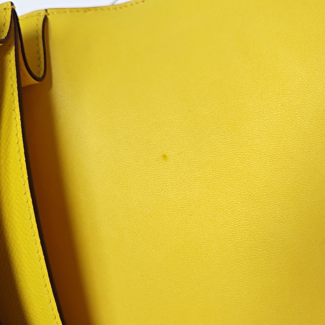 Constance 18 Epsom Yellow