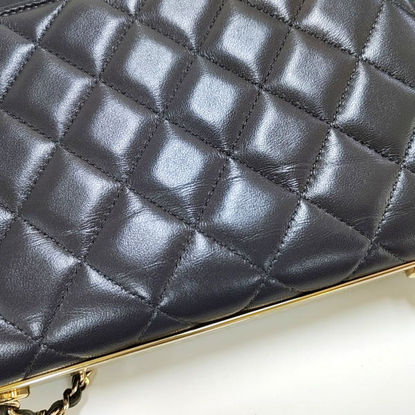 TRENDY CC WOC Quilted Lambskin Gray