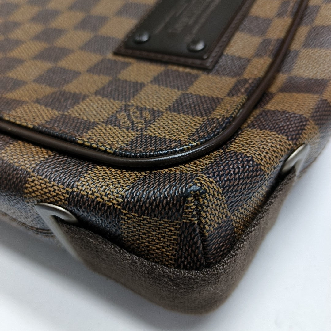 BROOKLYN PM Damier Ebene Coated Canvas Brown