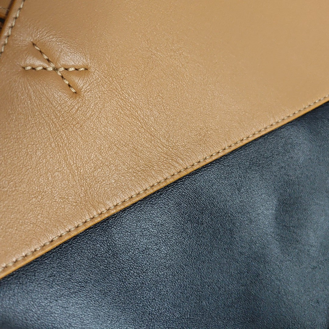 Authenticated pre-owned  Puzzle Fold Medium Calfskin Multicolor - Tote Bag at Looply