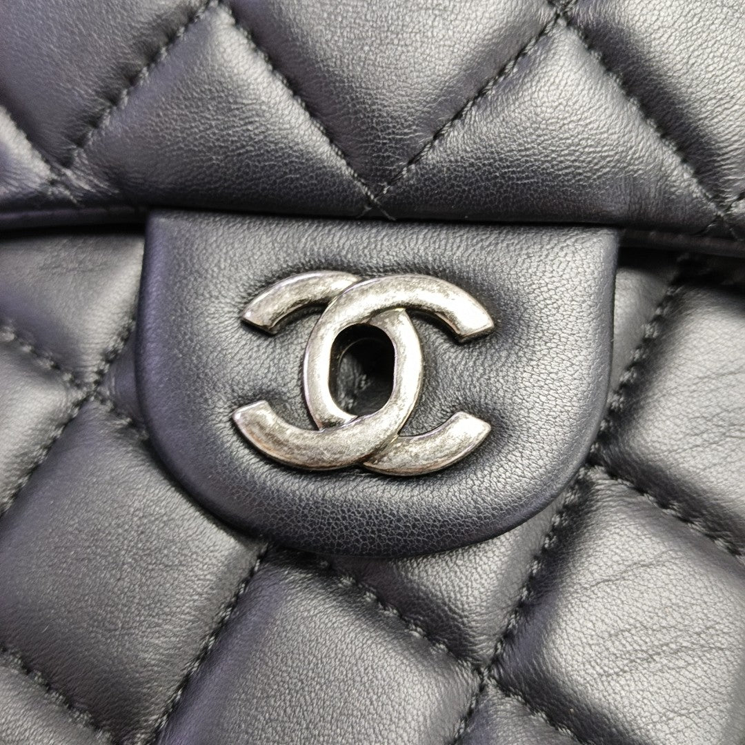 Quilted Calfskin Shoulder Bag Black