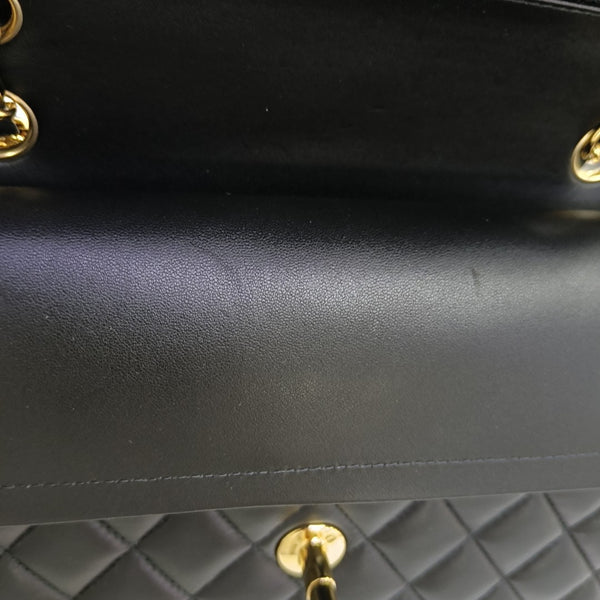 CLASSIC FLAP Small Quilted Lambskin Black
