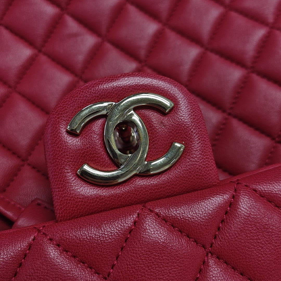 URBAN SPIRIT Small Quilted Lambskin Red