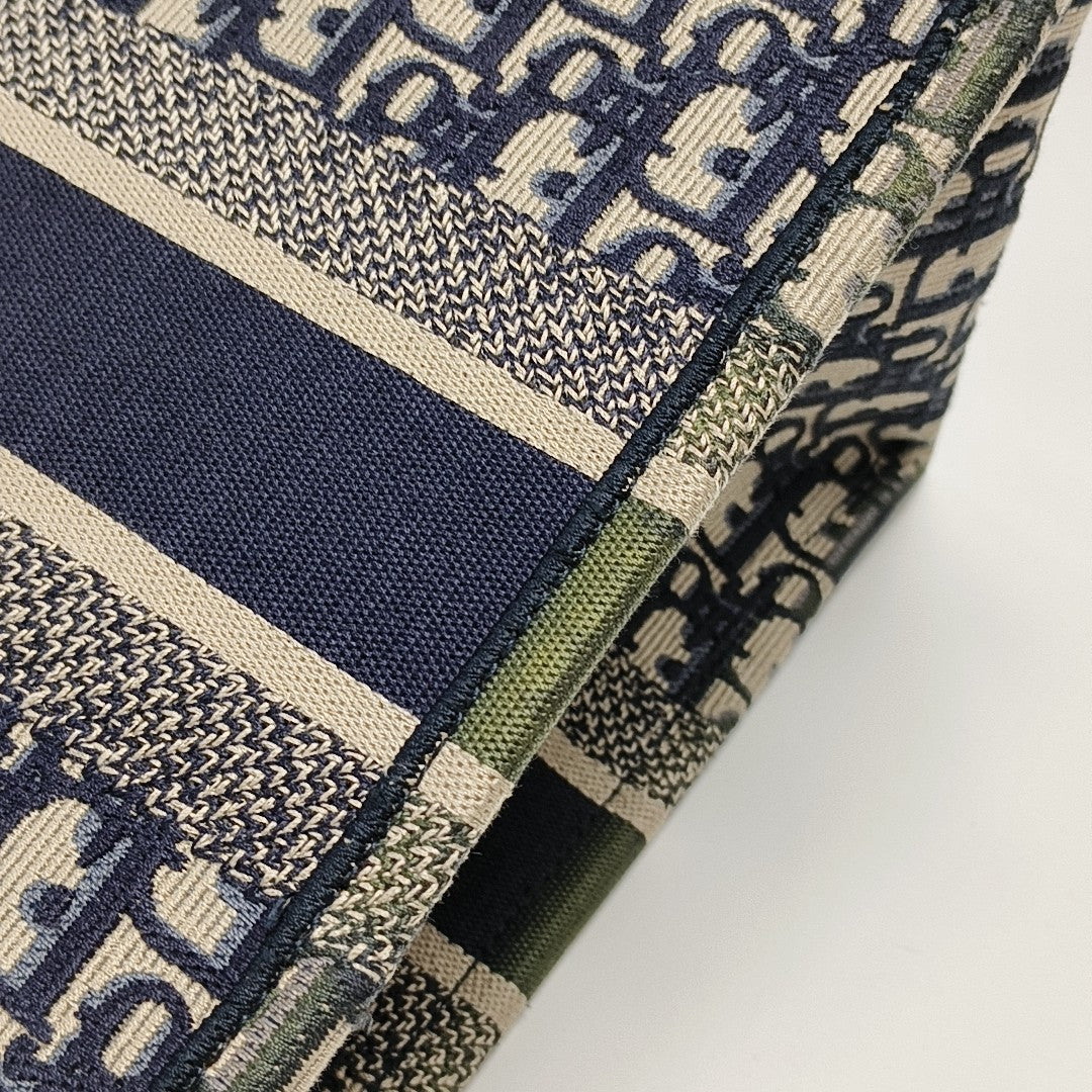 Book Tote Medium Oblique Canvas Blue