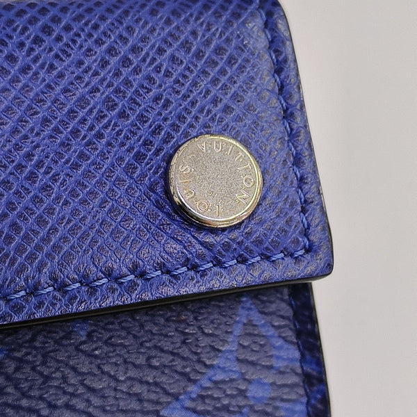 DISCOVERY Monogram Calfskin Blue Wallet