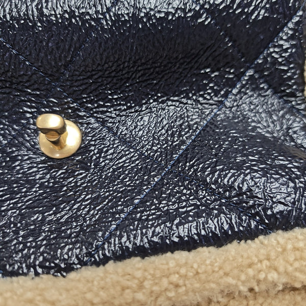 Quilted Lambskin Shoulder Bag Blue