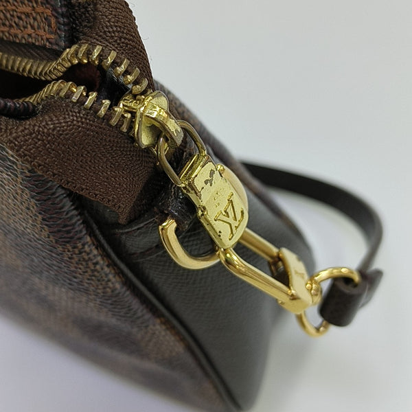 TROUSSE MAKE UP Damier Ebene Coated Canvas Brown