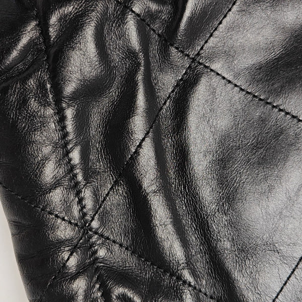 CHANEL 22 Mini Quilted Calfskin Black