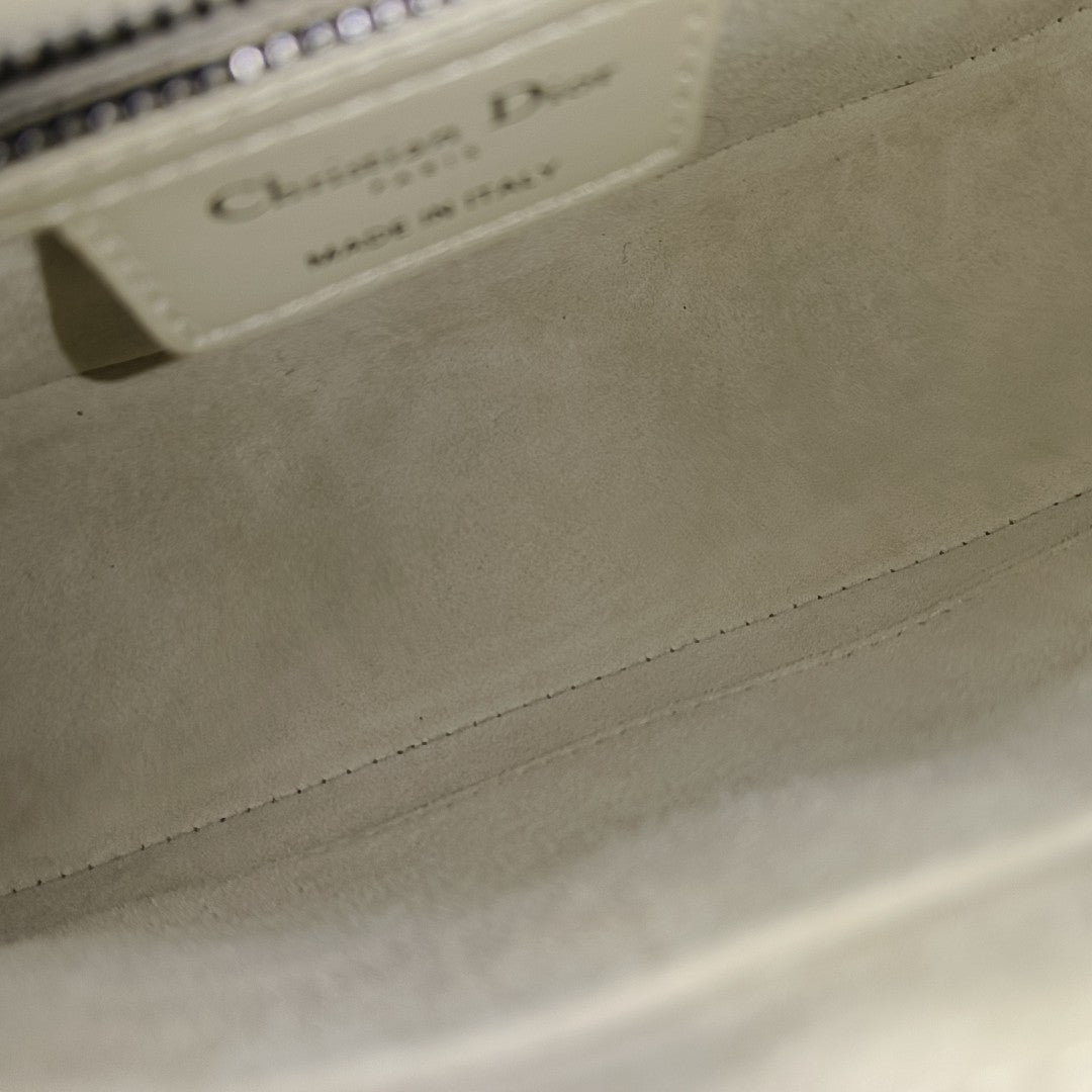 Authenticated pre-owned  Diorcamp Small Cannage Calfskin White - Shoulder Bag at Looply