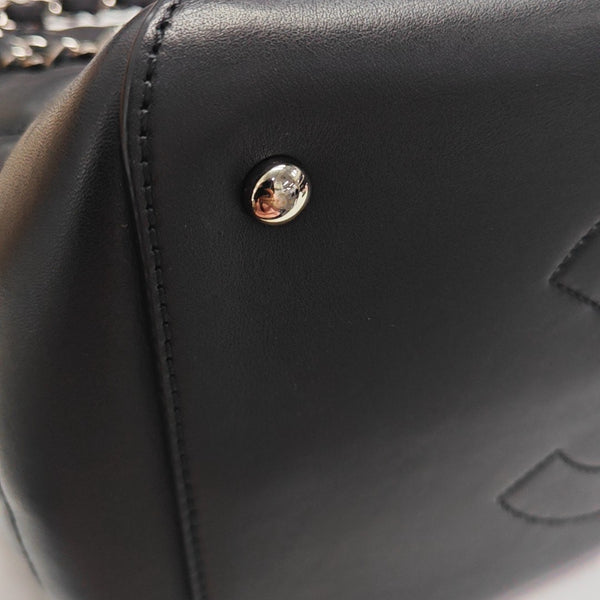 EASY SHOPPING Large Quilted Calfskin Black