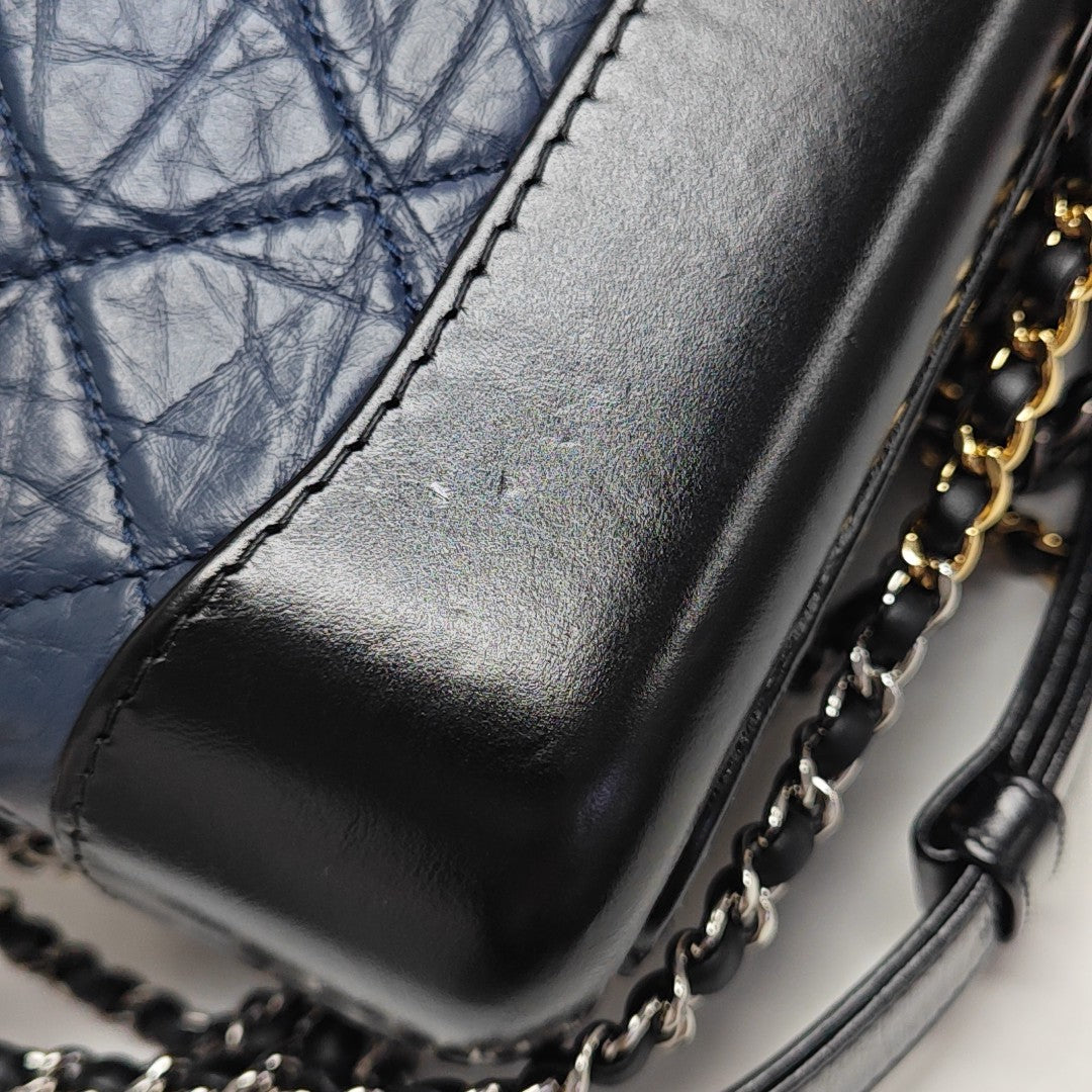GABRIELLE Small Quilted Calfskin Blue