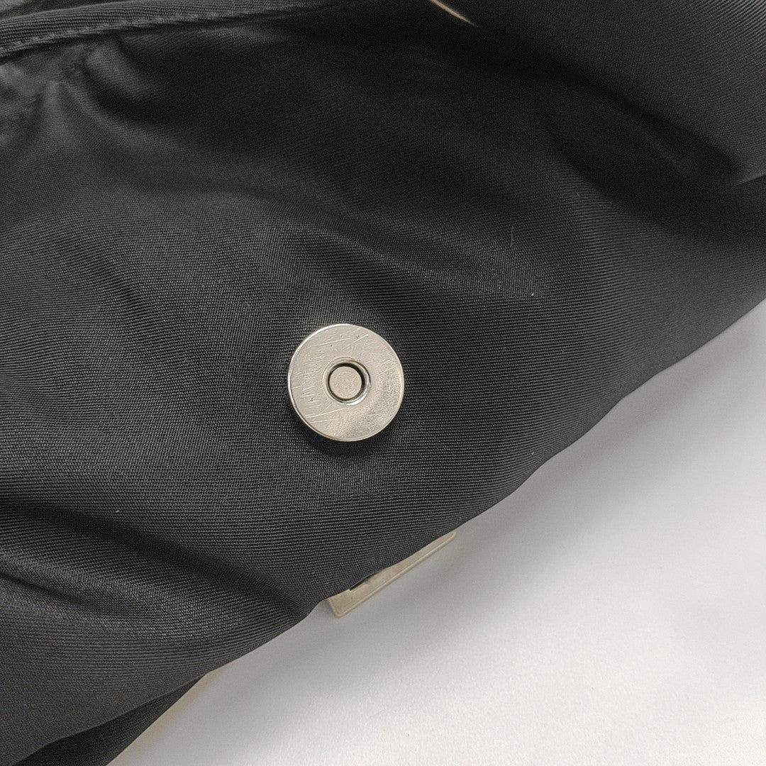 Re-Nylon Medium Nylon Black