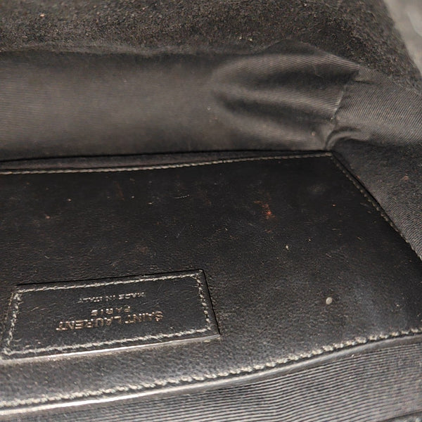 NIKI Small Chevron Calfskin Black