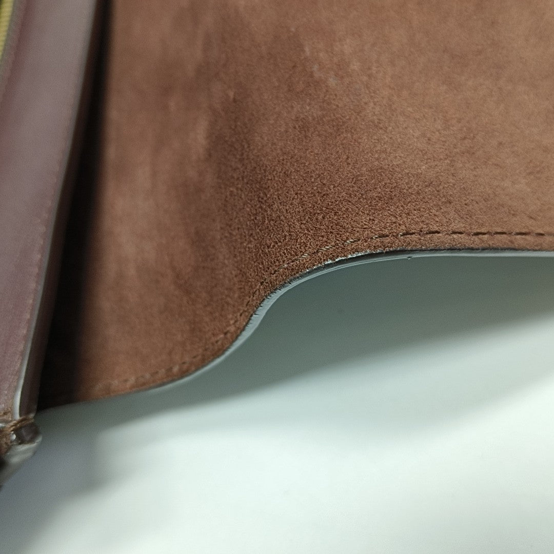 TRAPEZE Medium Calfskin Red