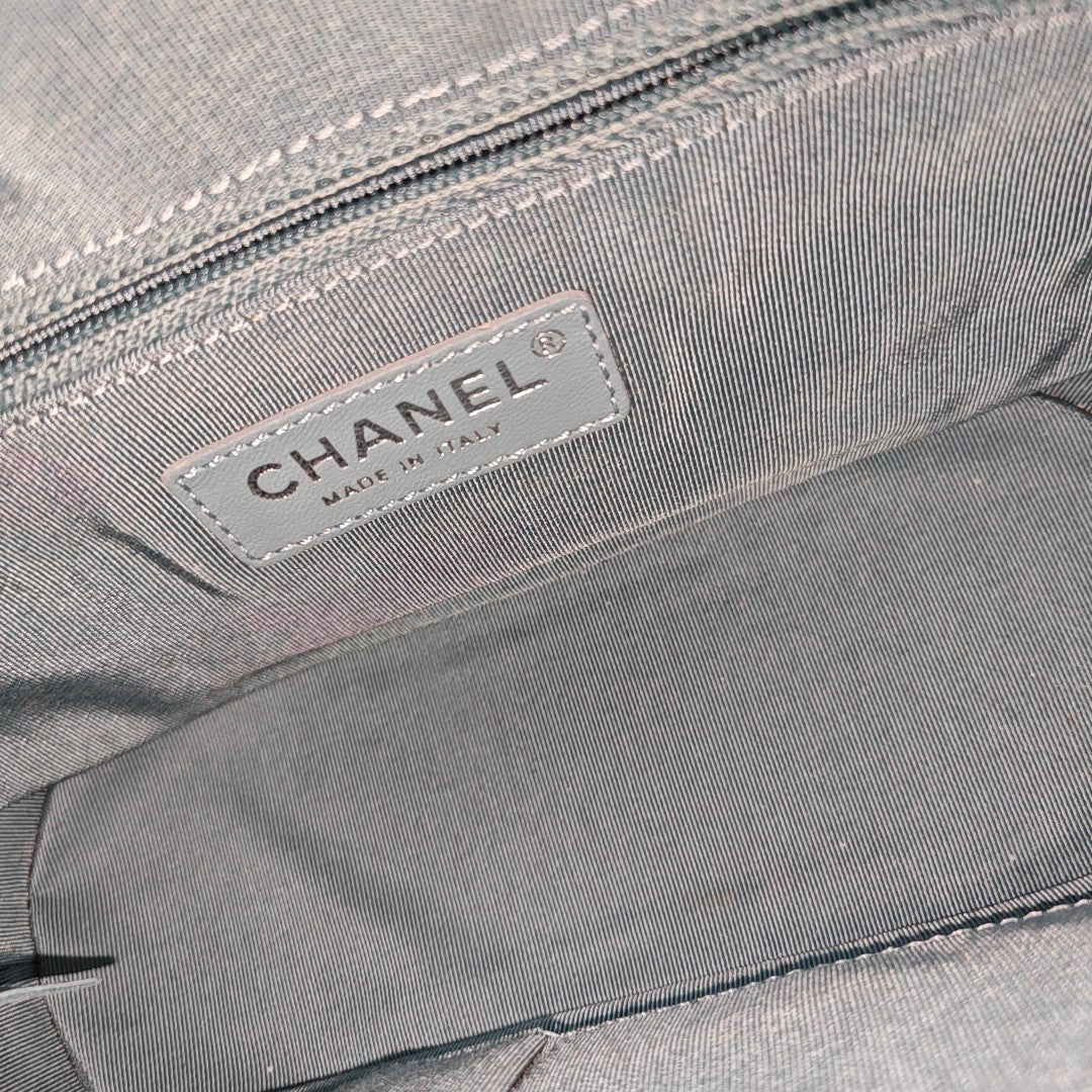 GABRIELLE Small Quilted Vintage Calf Blue