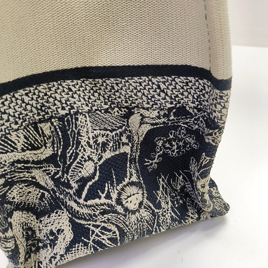 Book Tote Medium Canvas Blue