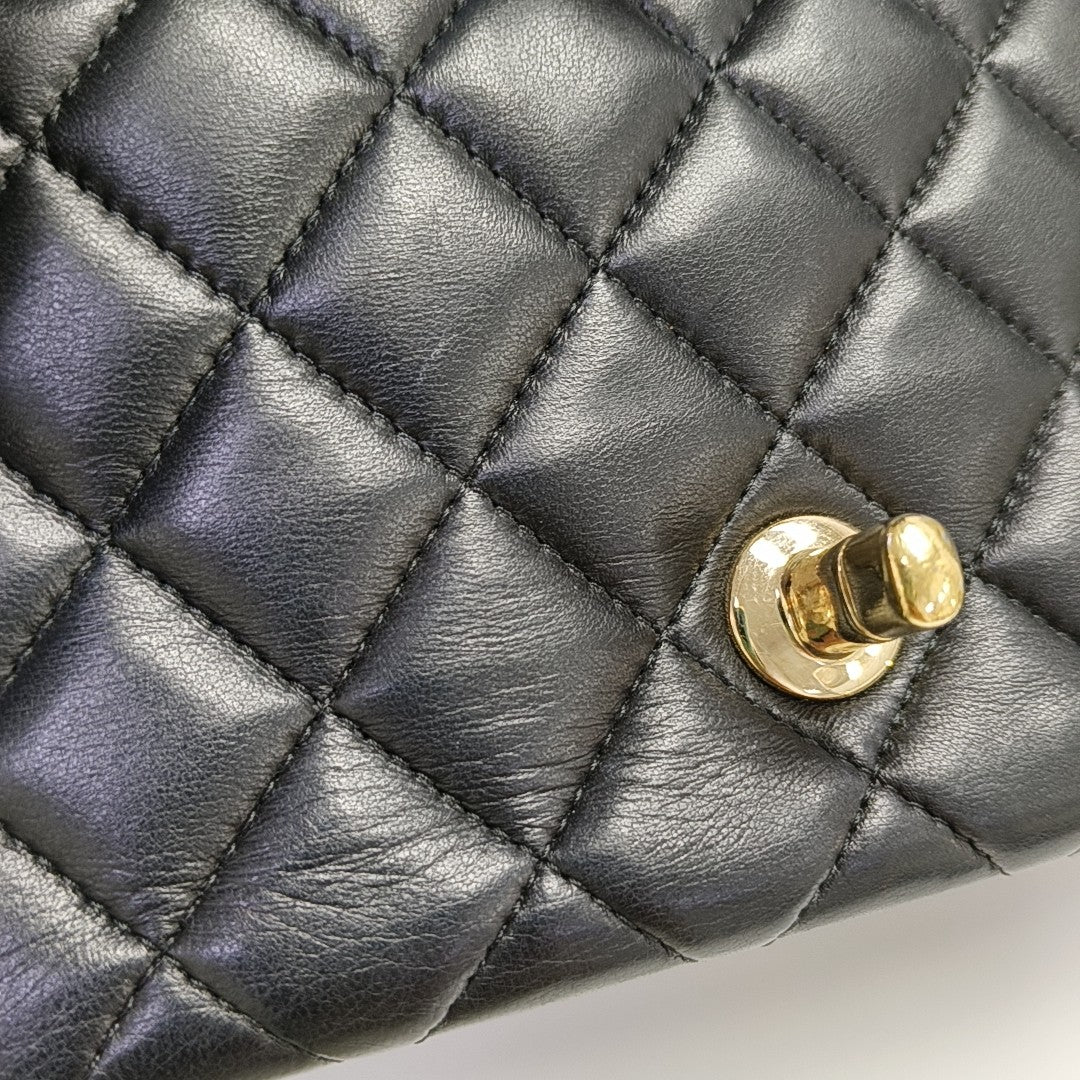 CLASSIC FLAP Mini Quilted Lambskin Black