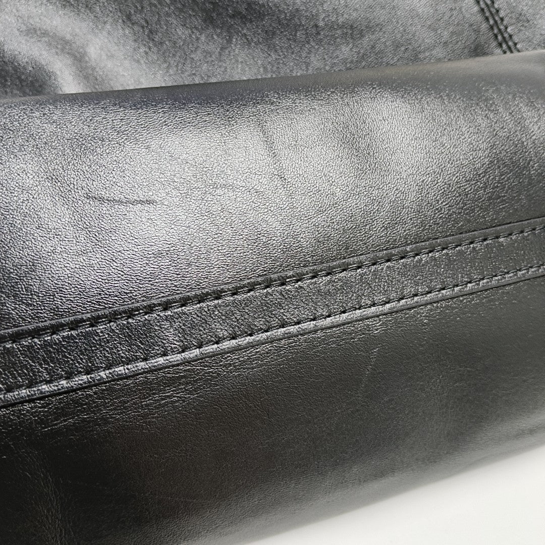 CARRYALL MM Monogram Lambskin Black