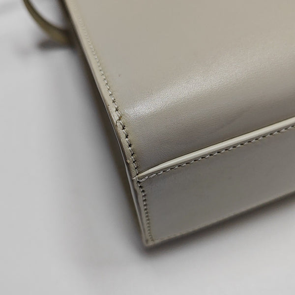 MANHATTAN Medium Calfskin White