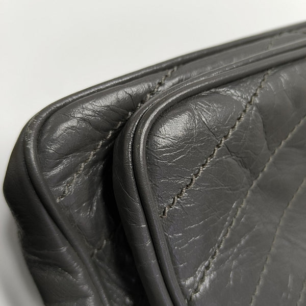 NIKI Small Chevron Calfskin Gray
