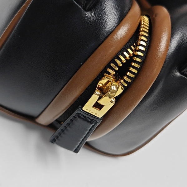 Swing Calfskin Black