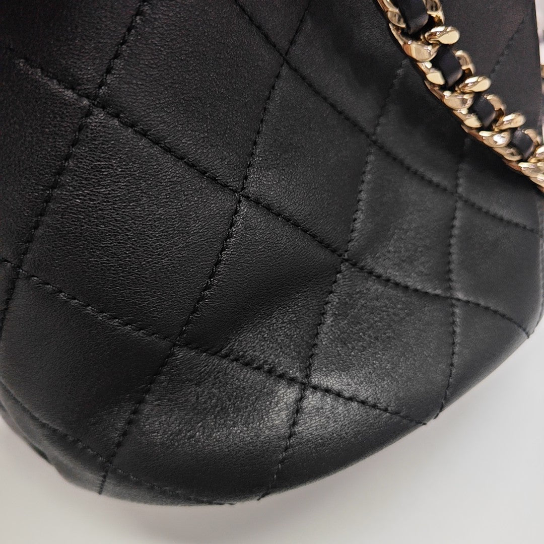 DRAWSTRING Quilted Lambskin Black