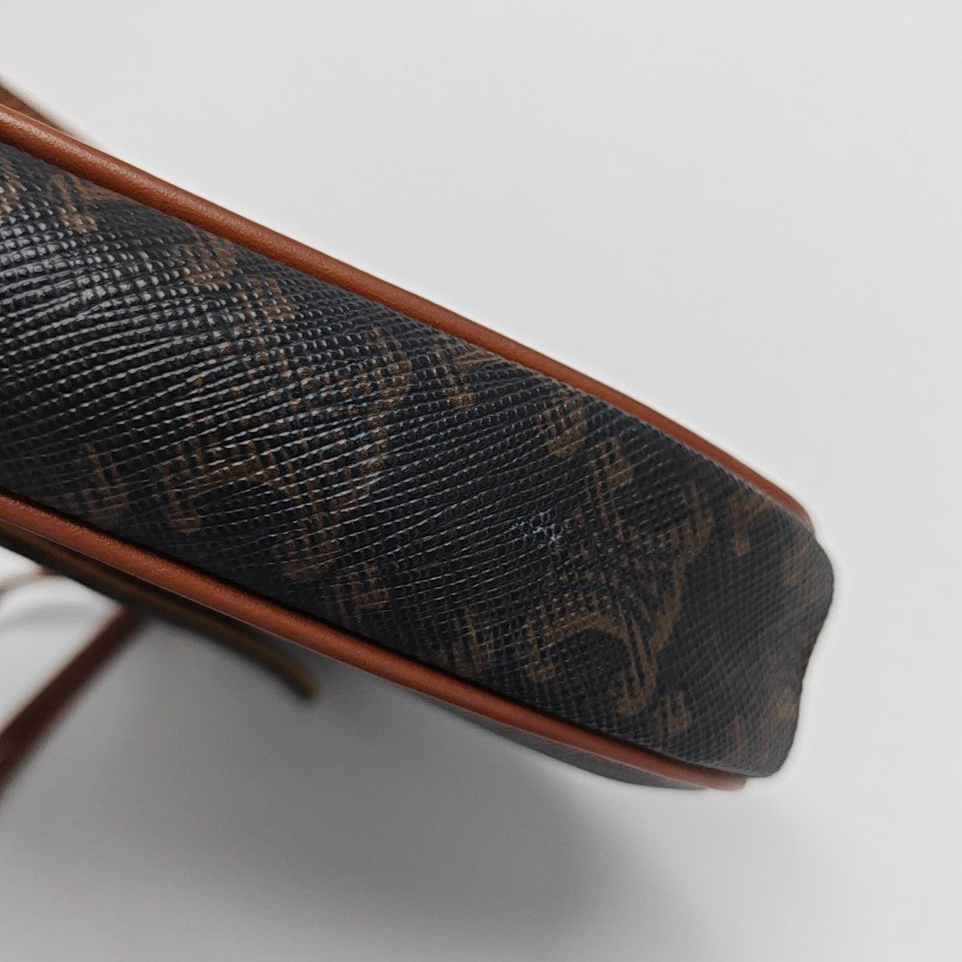 TRIANGLE Coated Canvas Brown
