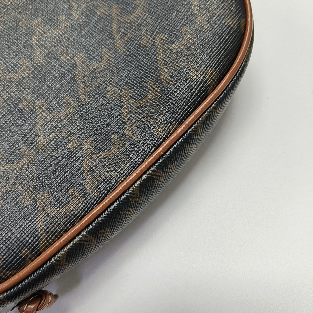 TRIANGLE Coated Canvas Brown