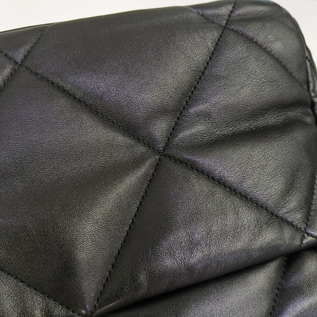 CHANEL 19 Large Quilted Lambskin Black