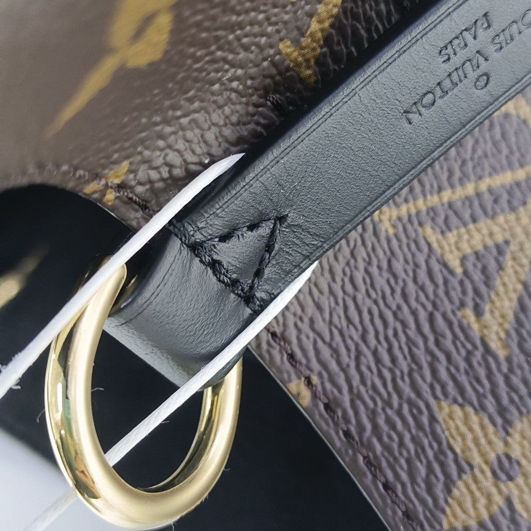 NÉONOÉ MM Monogram Coated Canvas Brown