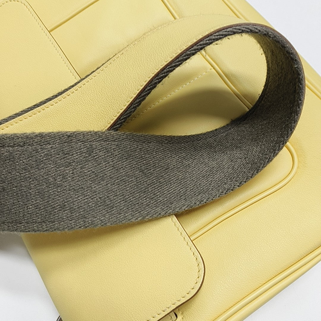 Berline Quilted Swift Yellow