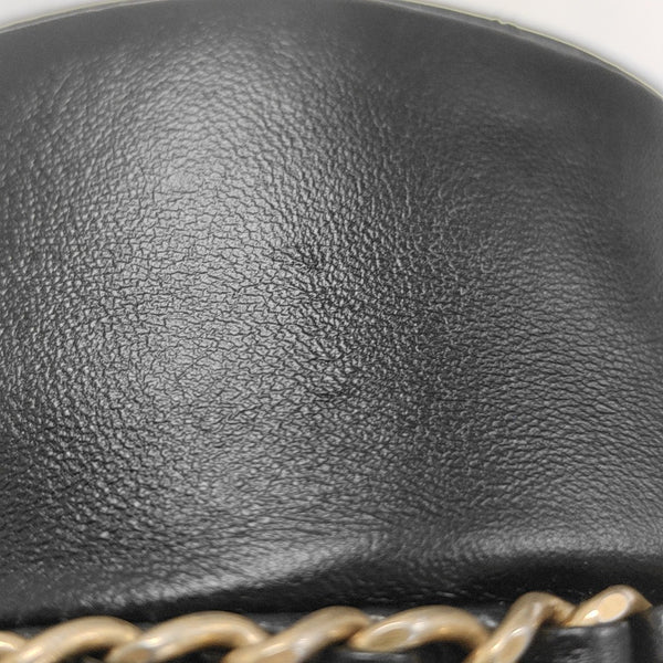 Quilted Lambskin Shoulder Bag Black