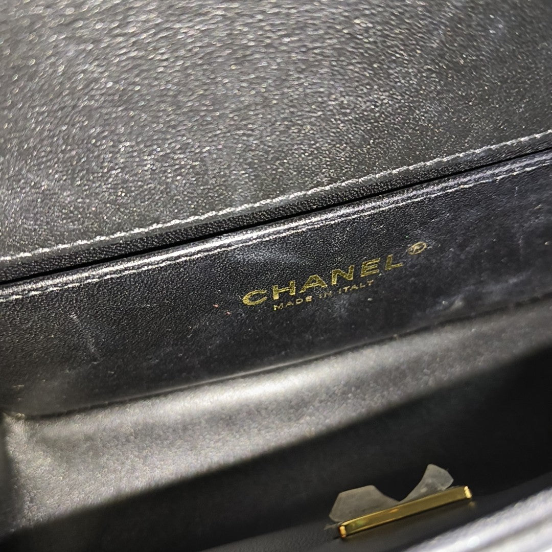 BOY CHANEL Small Quilted Calfskin Black