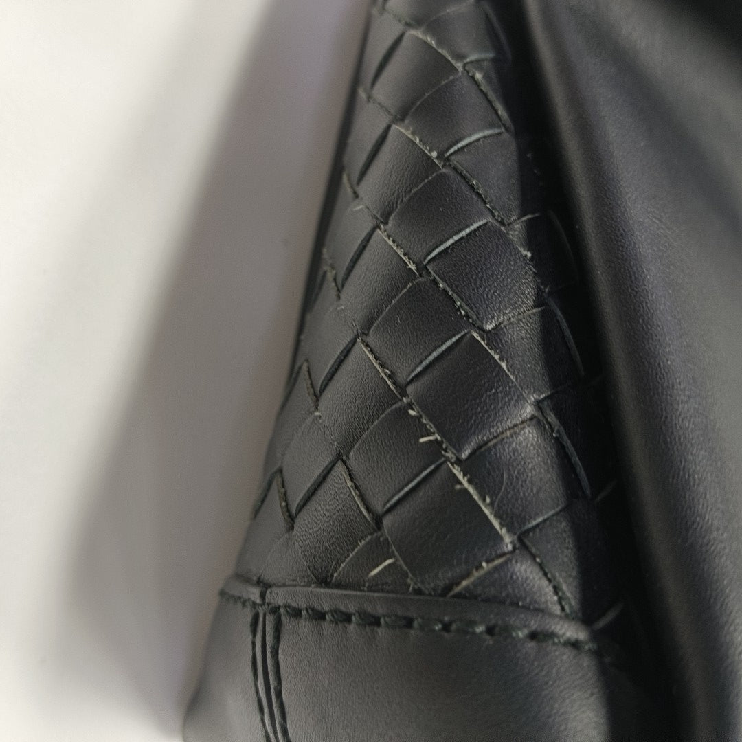 Piazza Small Calfskin Black