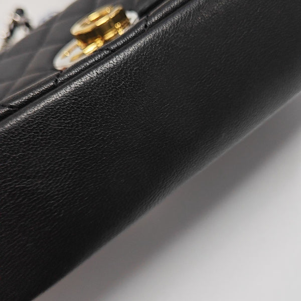 CIRCLED CC WOC Quilted Calfskin Black