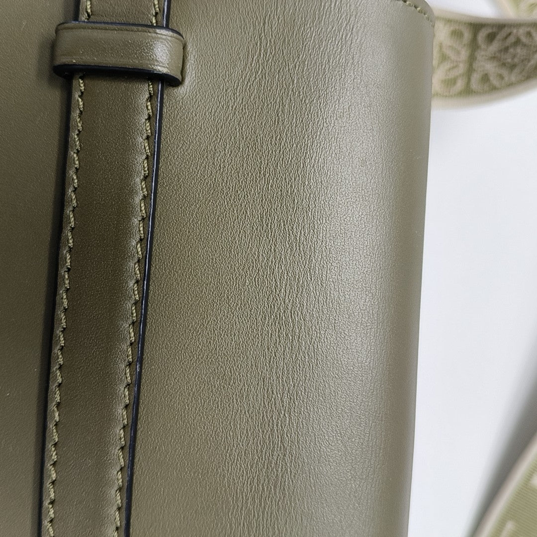 Gate Mini Calfskin Green