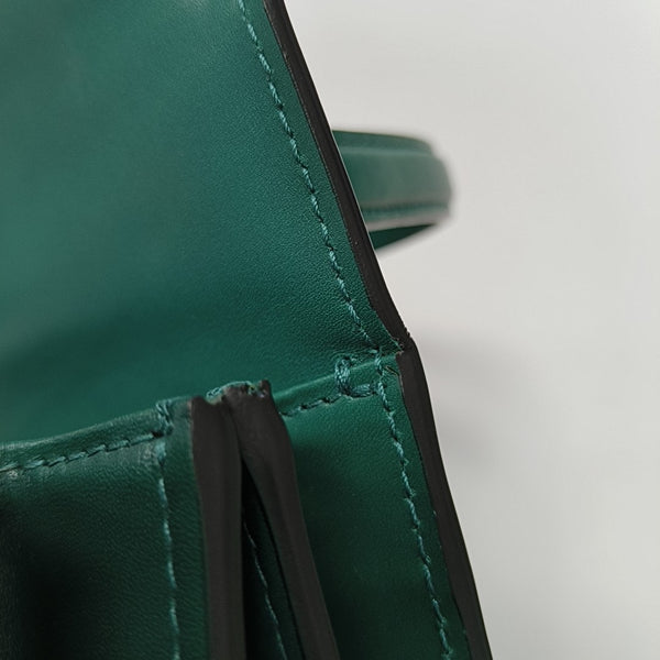 SERPENTI FOREVER Small Calfskin Green