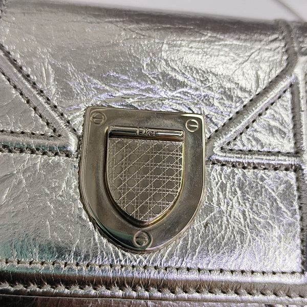Diorama Calfskin Silver Wallet