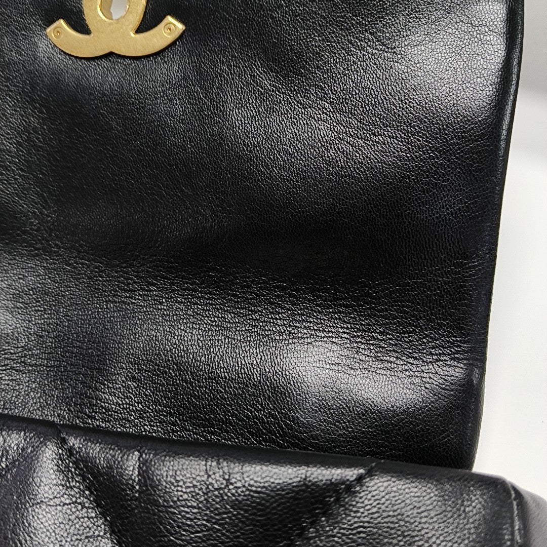 CHANEL 19 Small Quilted Calfskin Black