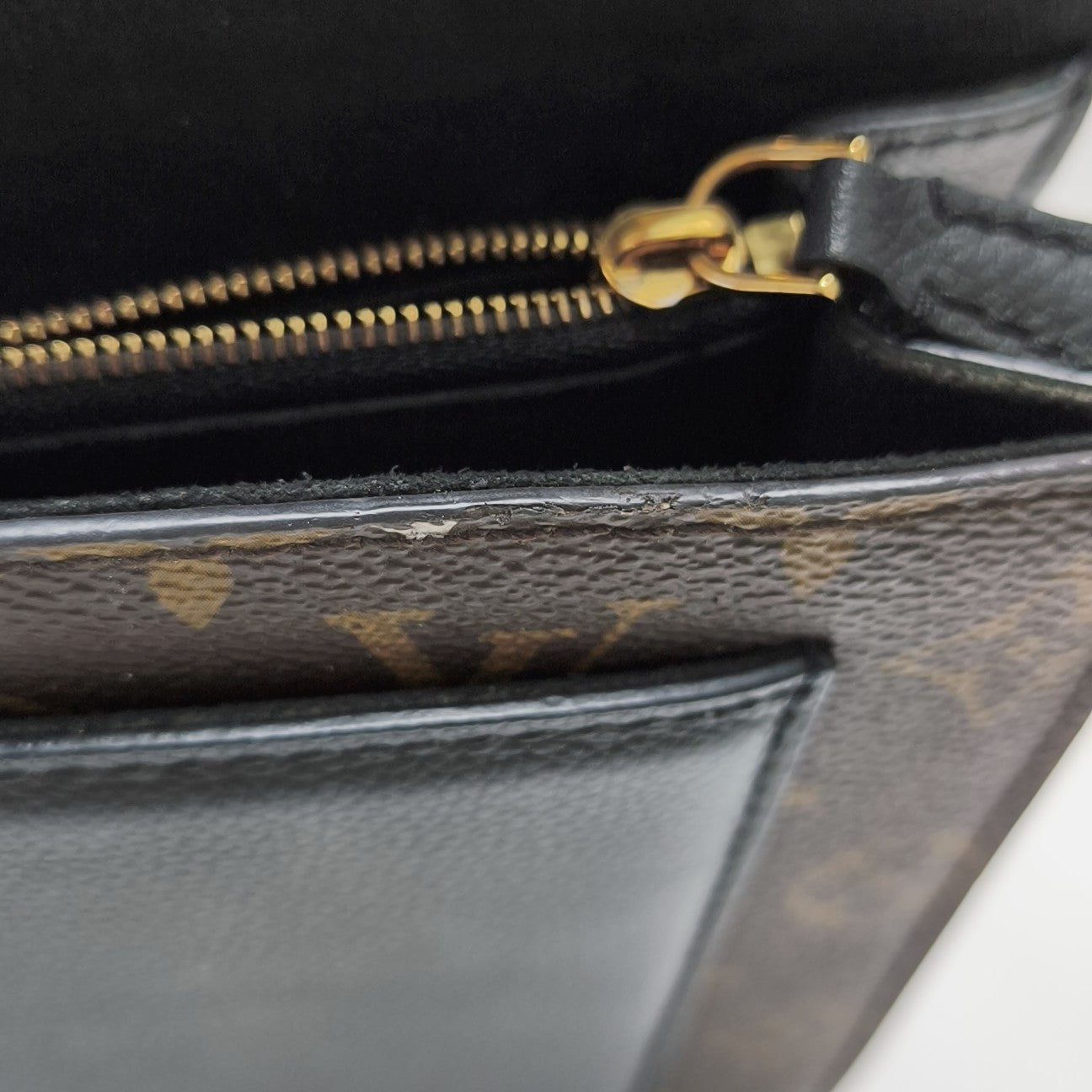 VICTOIRE Monogram Coated Canvas Brown