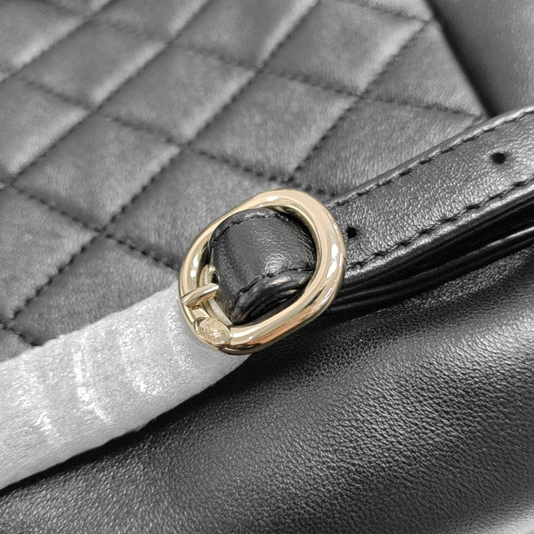 DUMA Quilted Lambskin Black