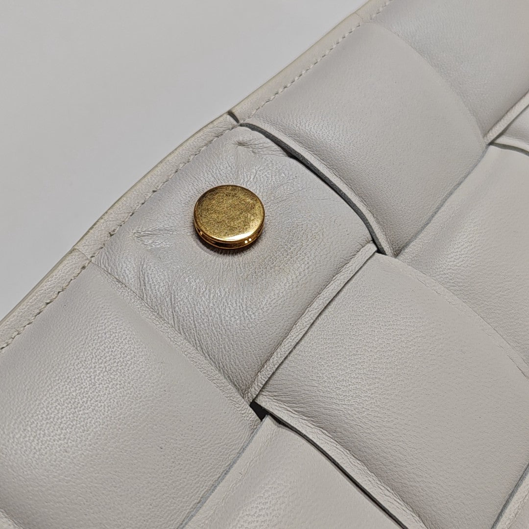 Cassette Medium Lambskin White