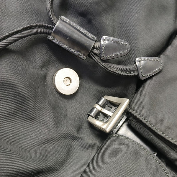 Vela Small Nylon Black