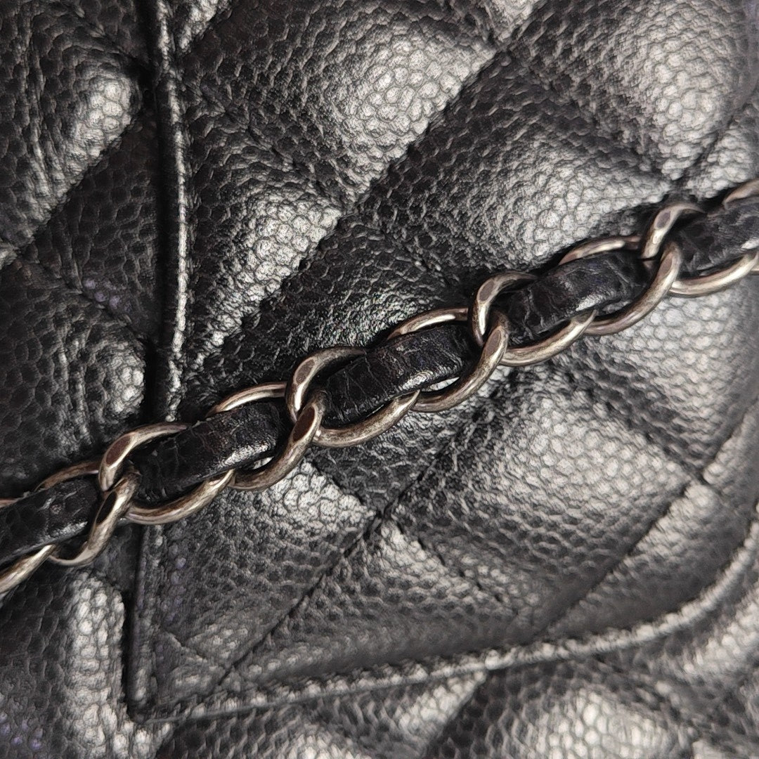 CLASSIC FLAP Mini Quilted Grained Calfskin Black