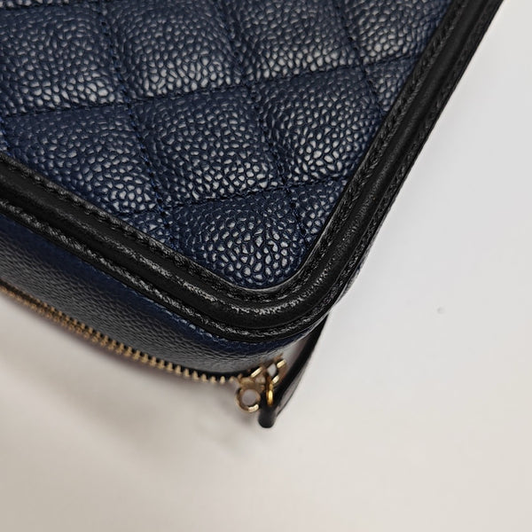 FILIGREE Small Quilted Grained Calfskin Blue