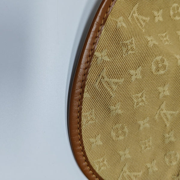 BERANGERE Monogram Canvas Brown