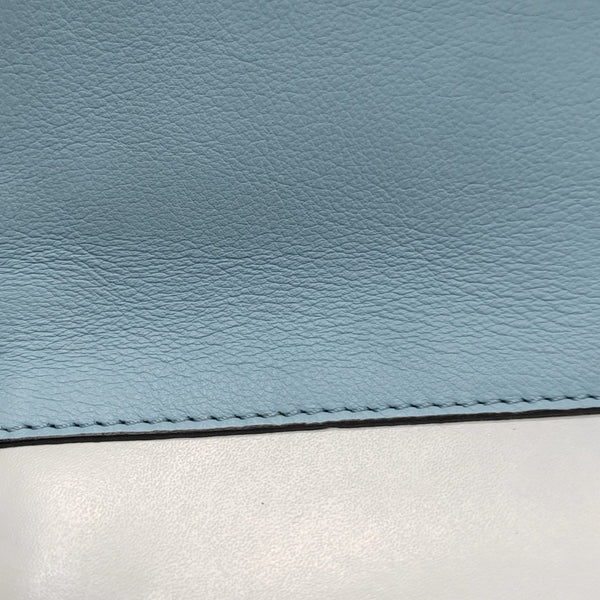Kan I Medium Calfskin White