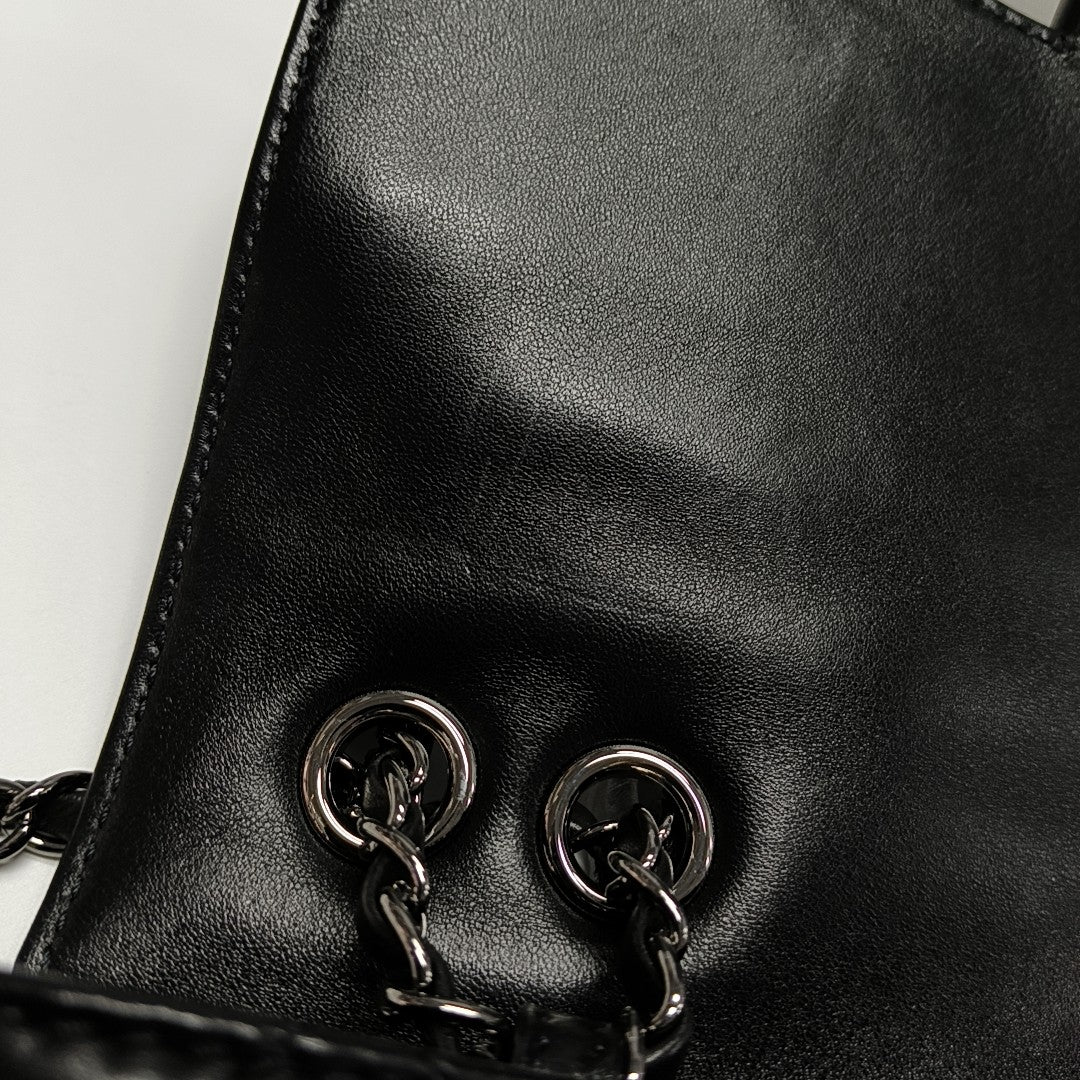 Quilted Lambskin Shoulder Bag Black