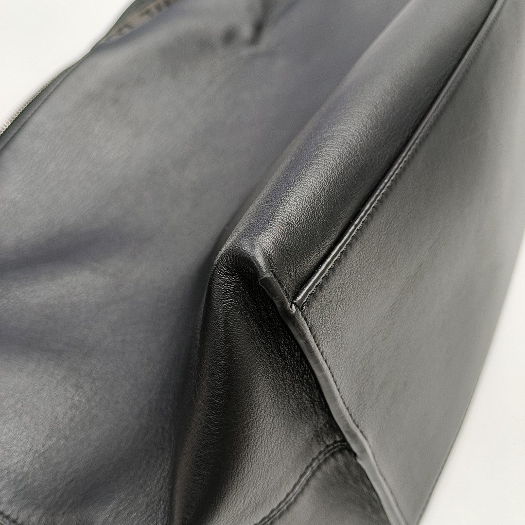 Cubi Calfskin Black