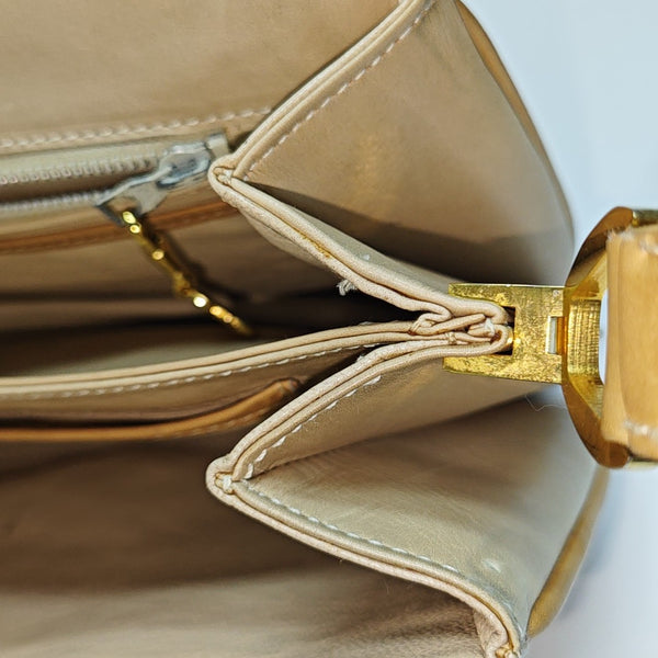 Stirrup Calfskin Beige